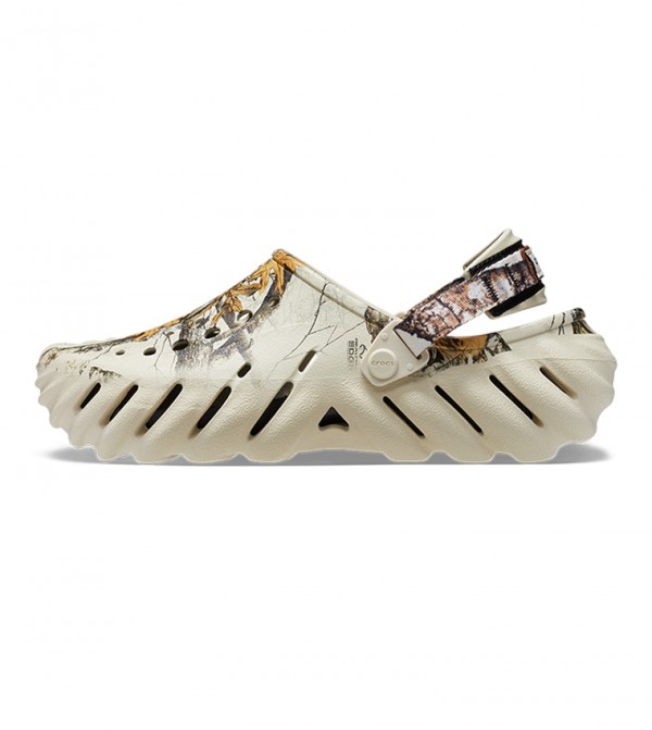 CROCS UNISEX ADULT ECHO CLOG(WHITE) (copy)